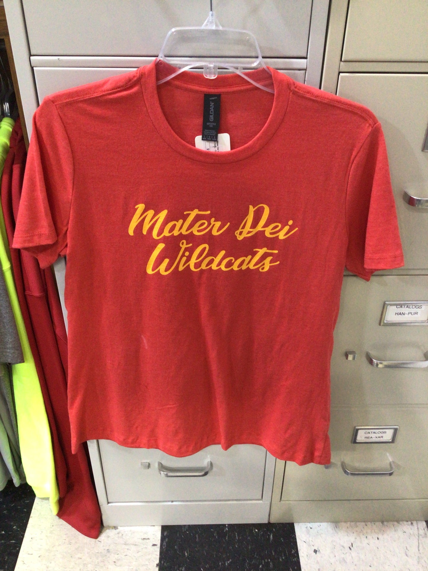 Mater Dei - Ladies Script Gildan Softstyle S/S