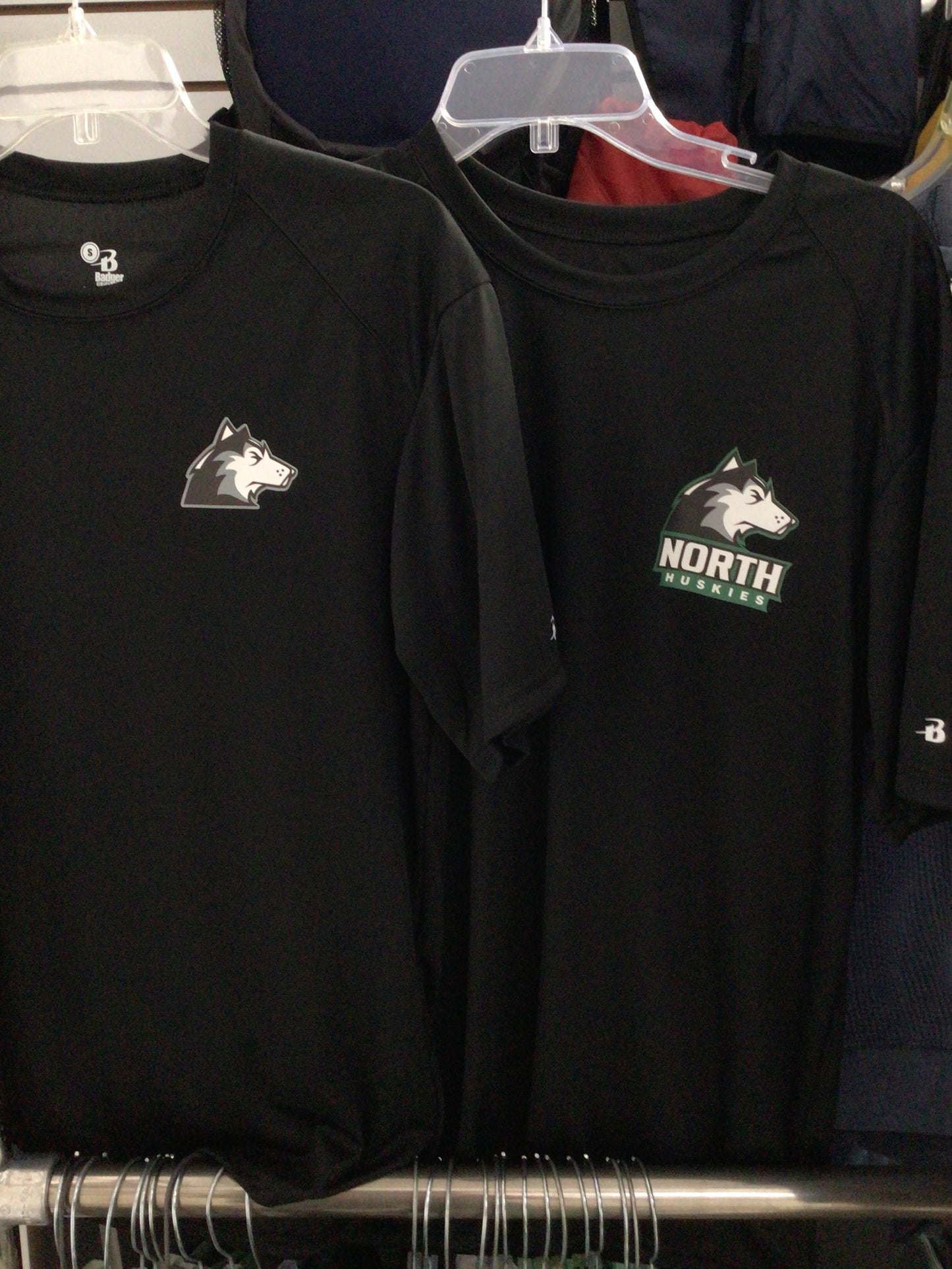 North - Huskey Badger Dri Fit S/S Tee