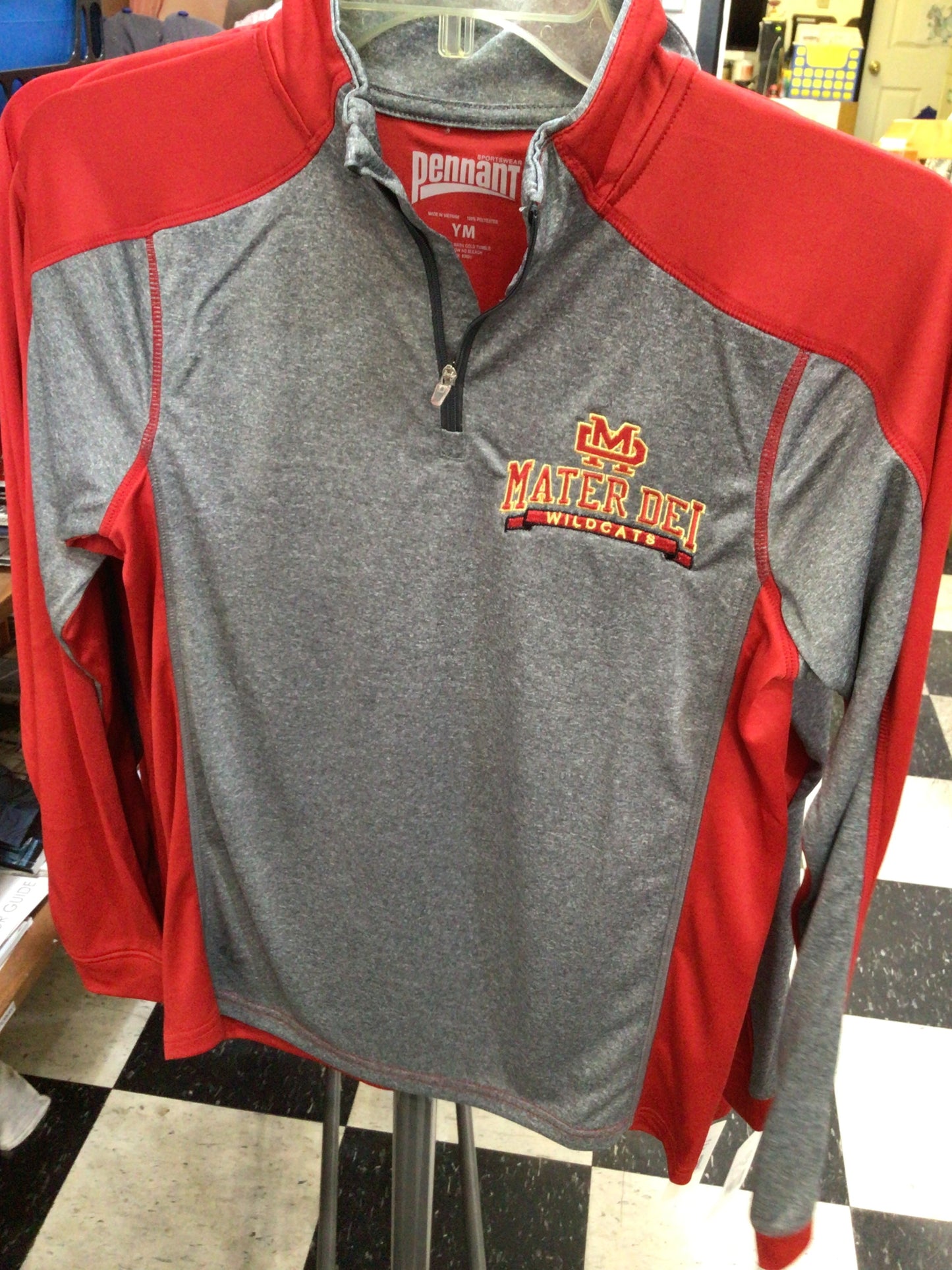 Mater Dei - Youth Arch Pennant 1/4 Zip