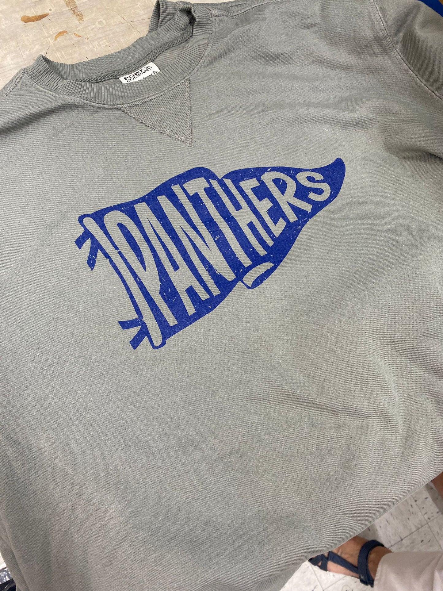 Reitz - Flag Logo Crew Sweat