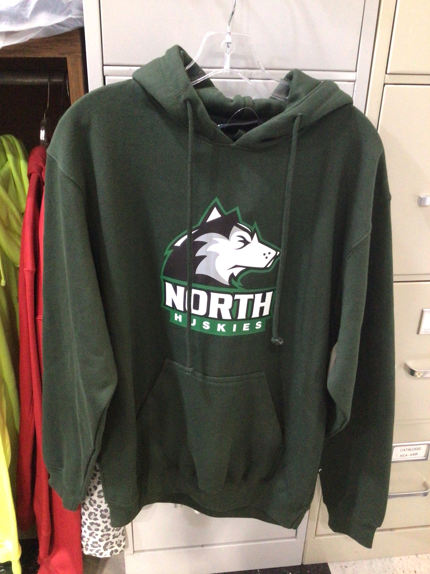 North - Huskie Head Pennant Hoodie