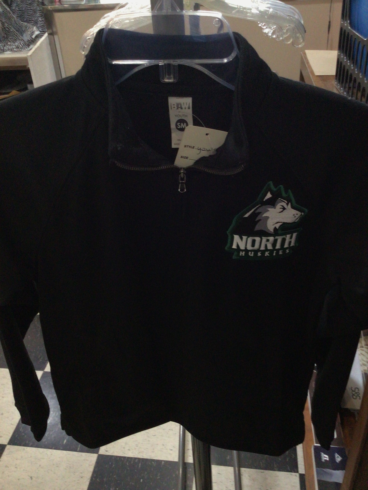 North - Huskey Head BAW 1/4 Zip