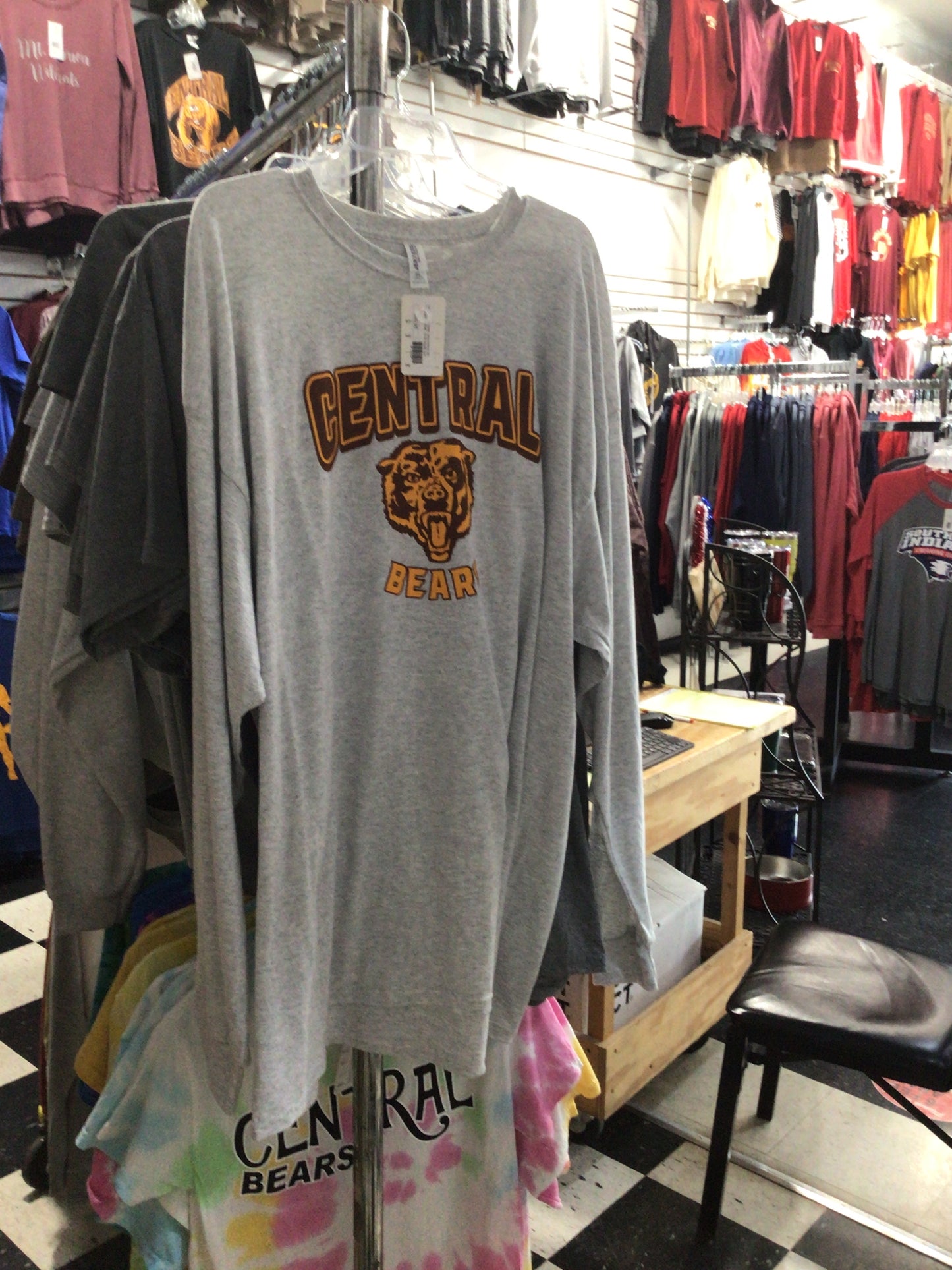 Central - Central w/ Bear Jerzees L/S Tee