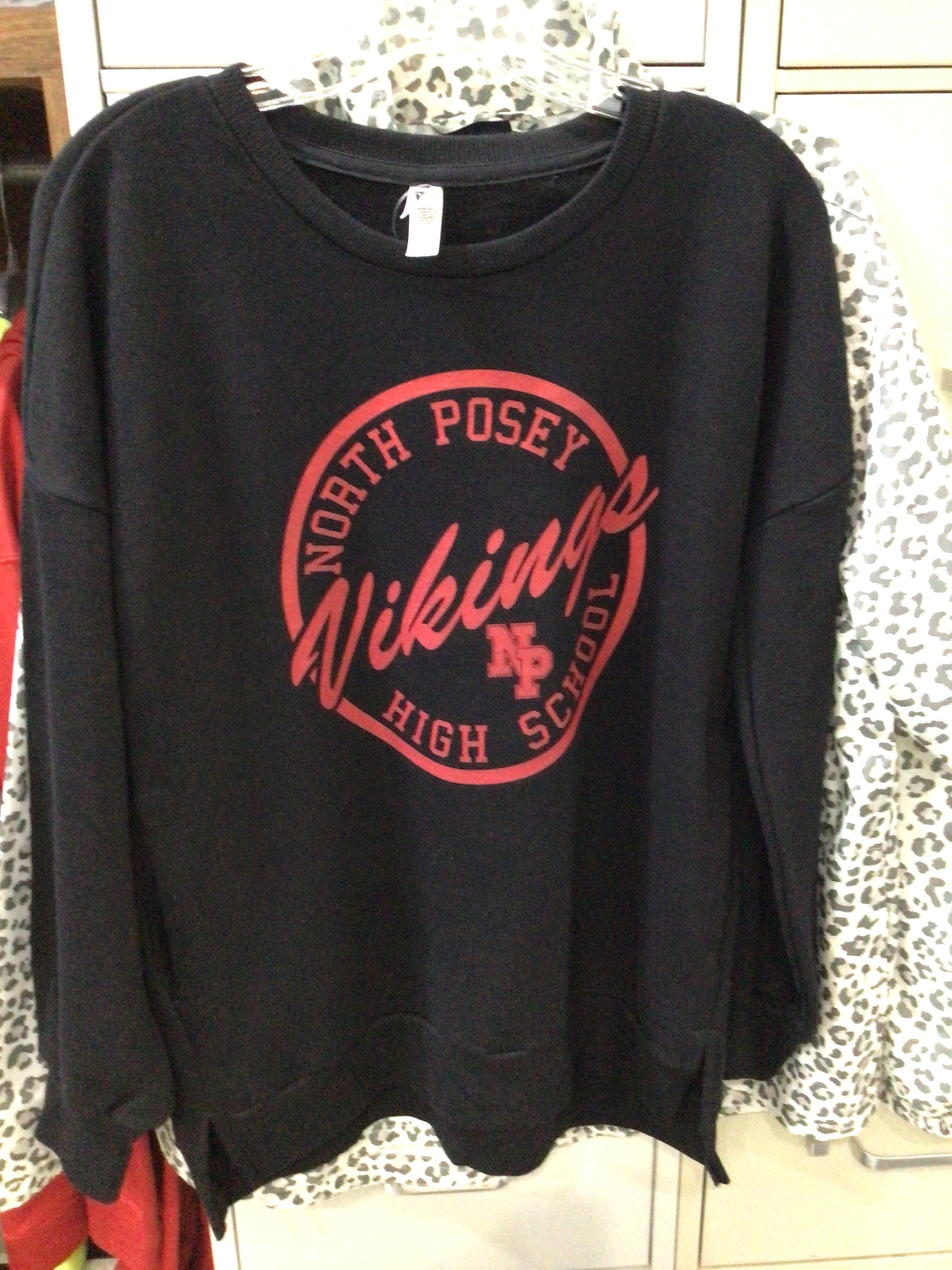 North Posey - Vikings Circle Pennant Droptail Crew